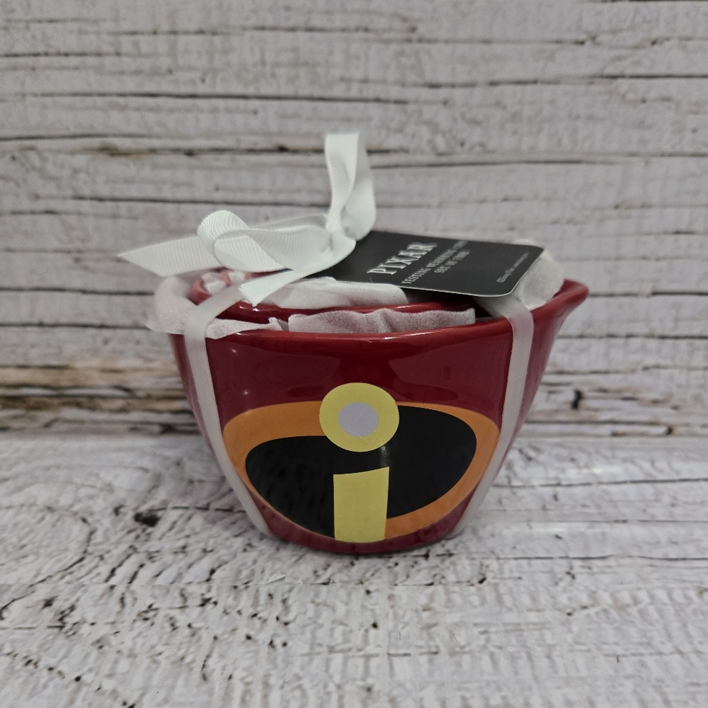 BNWT Rae Dunn Disney Pixar Incredibles Measuring Cups